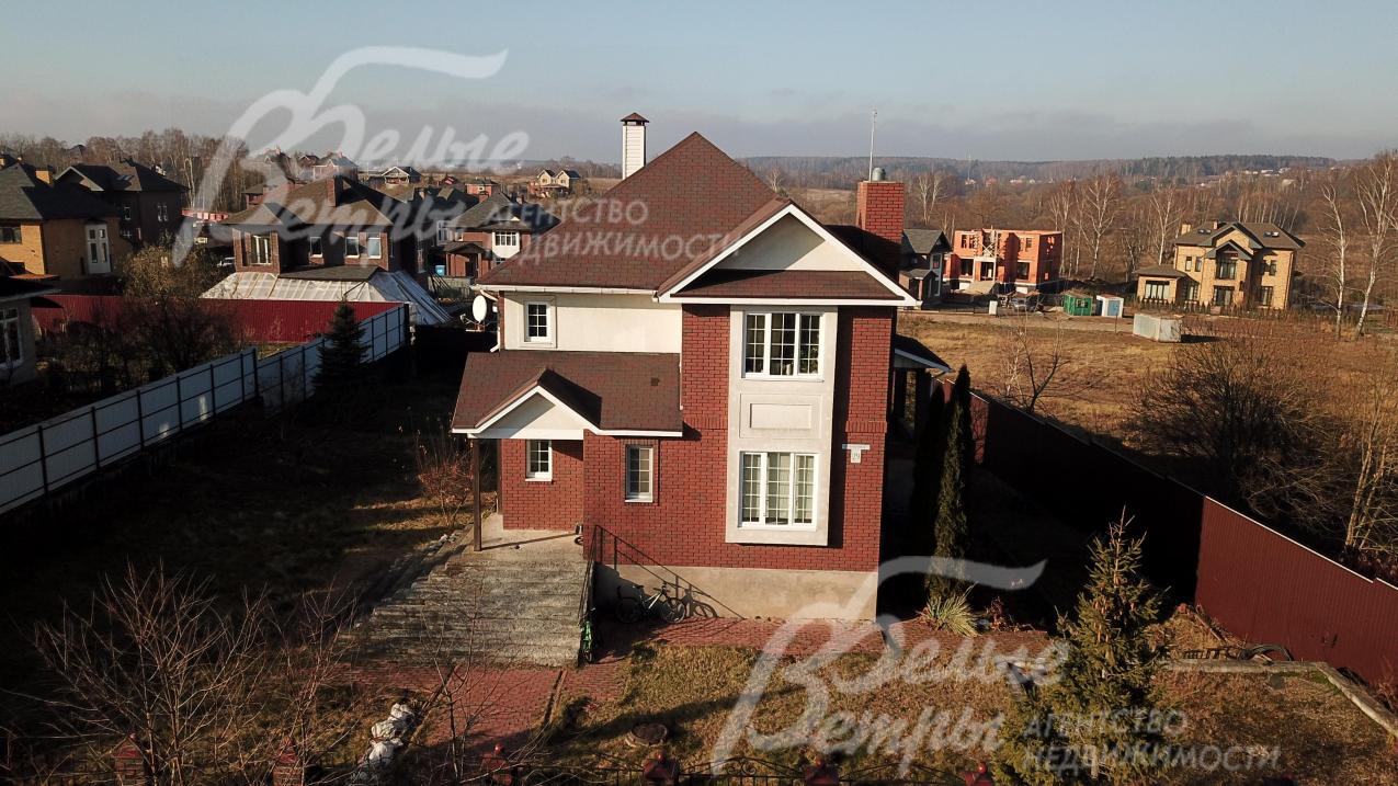 Фасад дома облицован Немецким клинкерным кирпичом фирмы FELDHAUSRLINKER