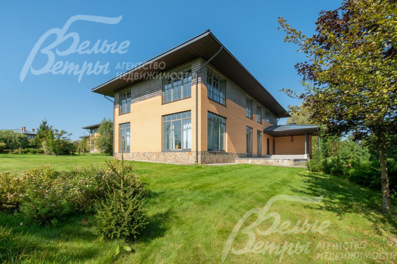 Новый дом 423 кв.м на участке 20 соток в поселке Варварино Эко