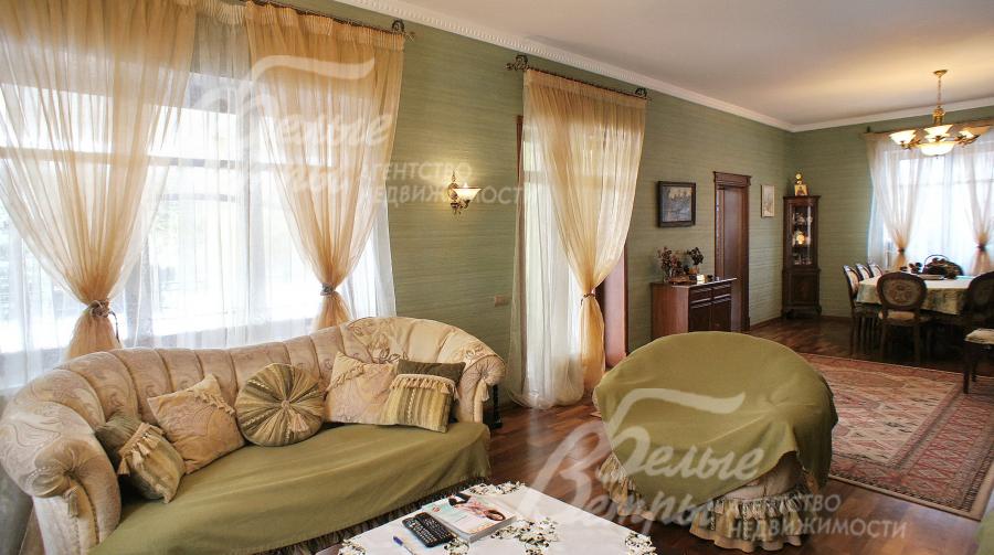  Столовая-гостиная 44 кв.м с выходом на террасу