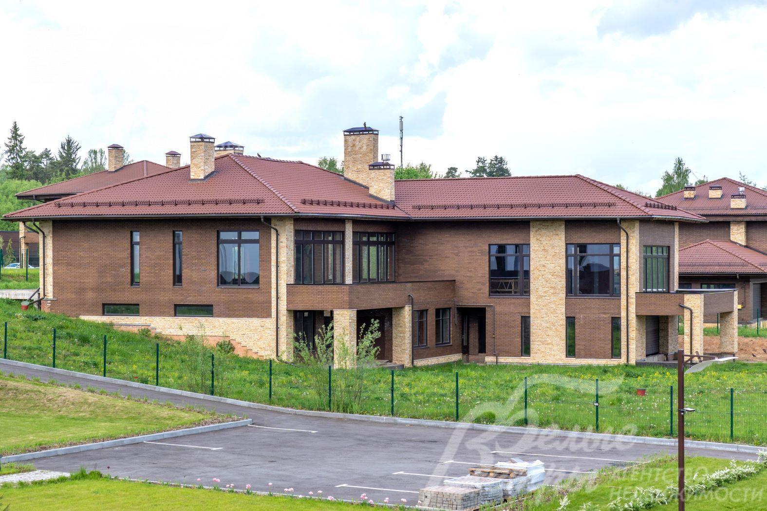 Участок 25 соток с перепадом высот