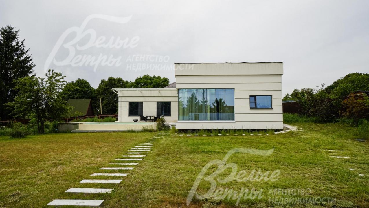 Одноэтажный дом под ключ 150 кв.м с эксплуатируемой кровлей 