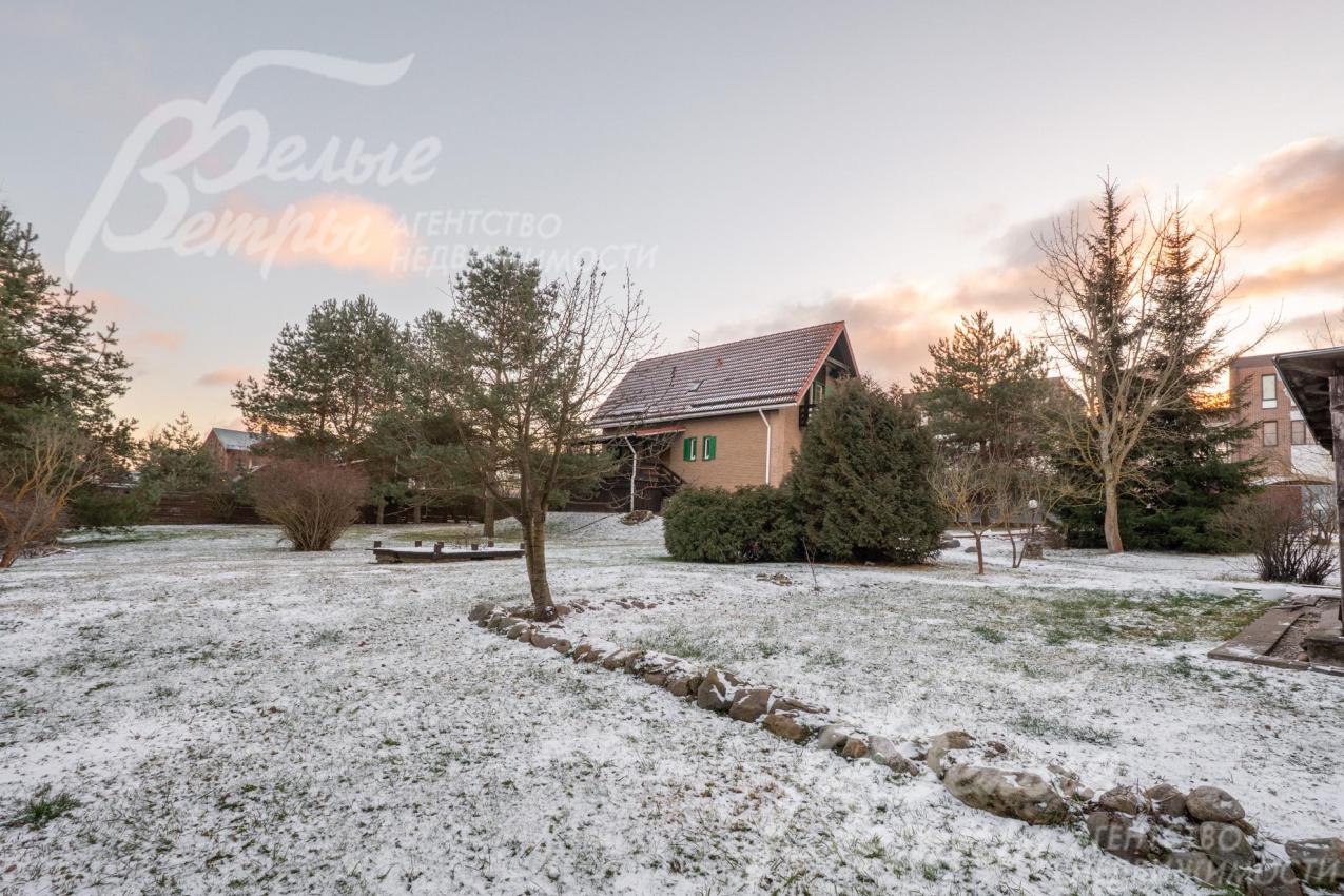 На участке - широкие возможности для застройки и организации зон отдыха