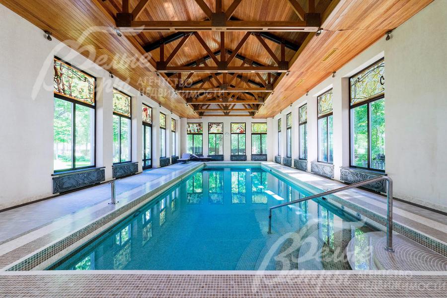 Бассейн 151 кв.м