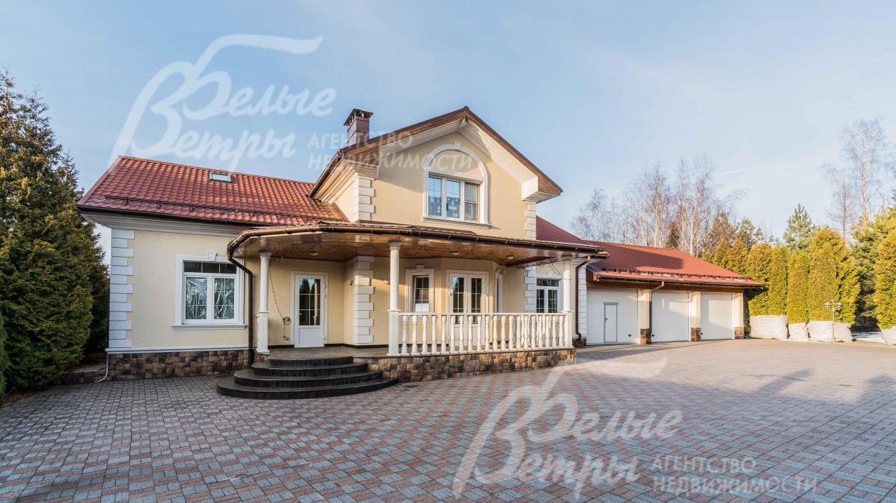 Гараж 270 кв.м на 3 авто с квартирой для персонала 