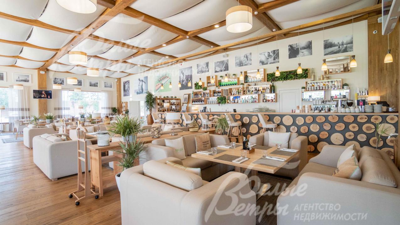 Ресторан "Весна" с европейской кухней от знаменитого бренд-шефа Доминико Филиппоне.