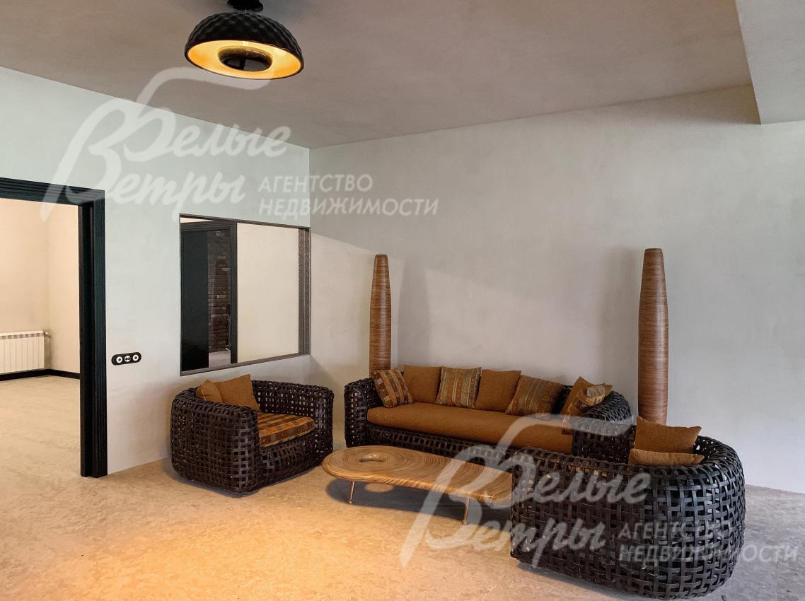 Зона отдыха в бассейне