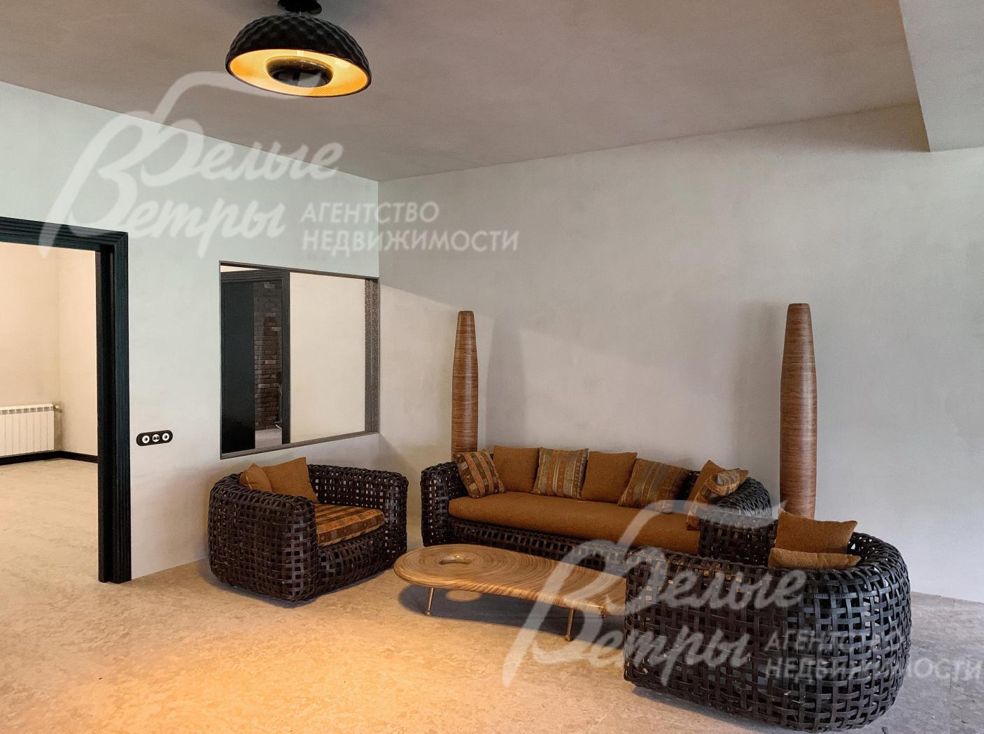 Зона отдыха в бассейне