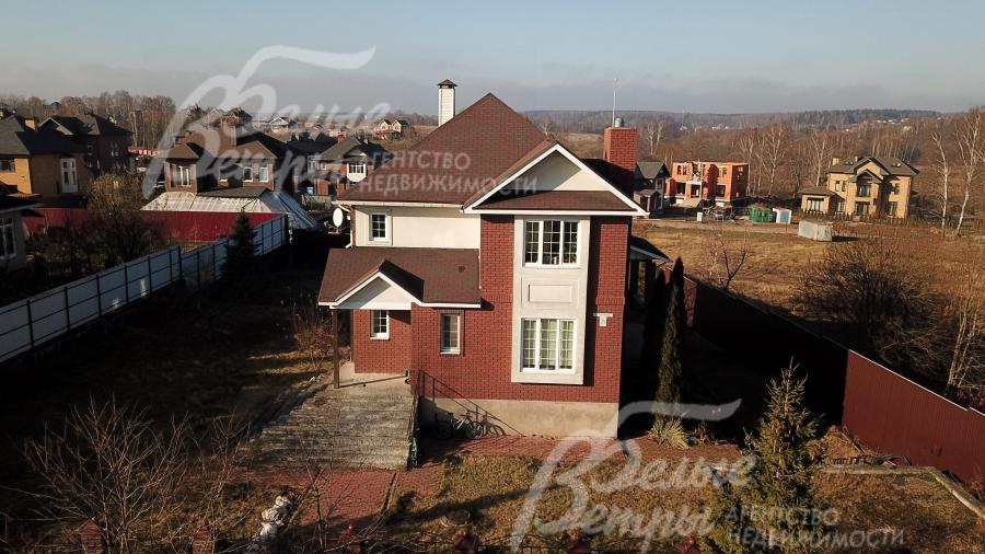 Фасад дома облицован Немецким клинкерным кирпичом фирмы FELDHAUSRLINKER