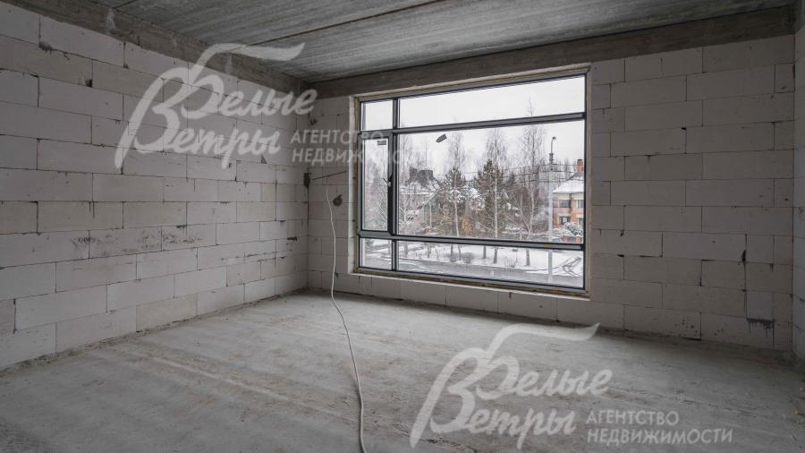 Второй этаж