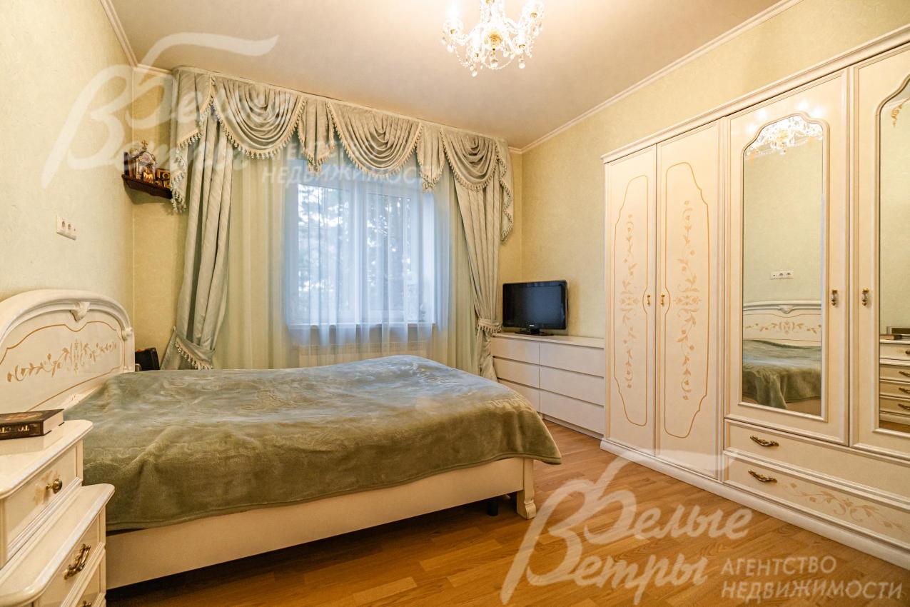 Спальня 22 кв.м с гардеробной