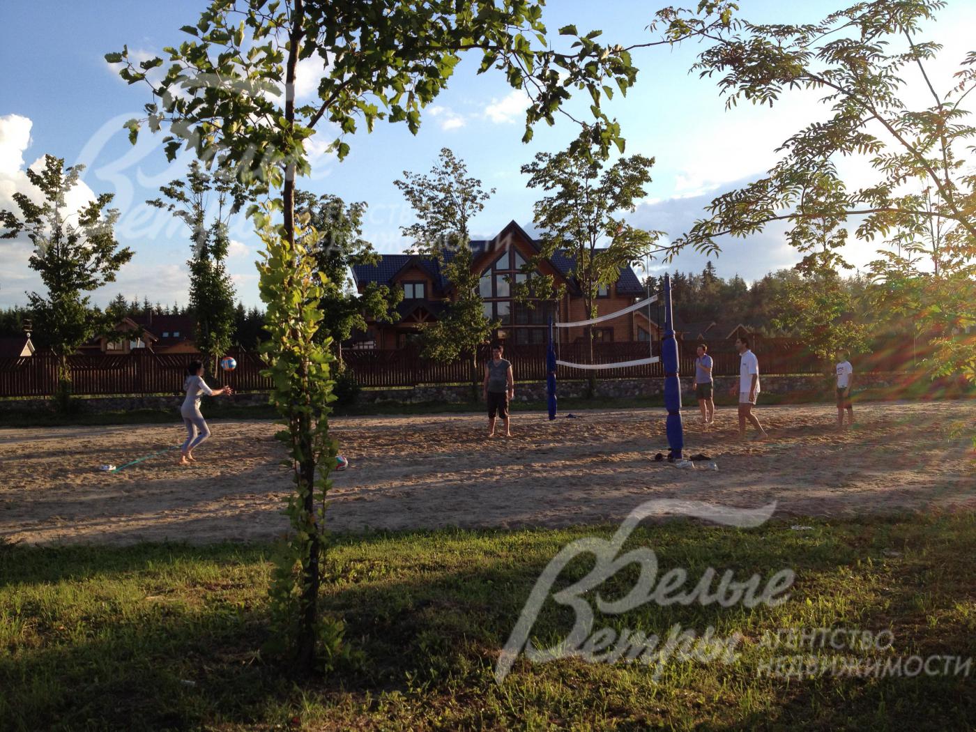 Спортивные площадки в Глаголево Парк