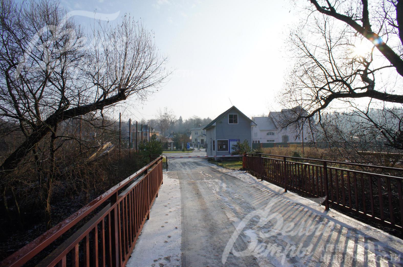 Мост на остров- КП Робинзон