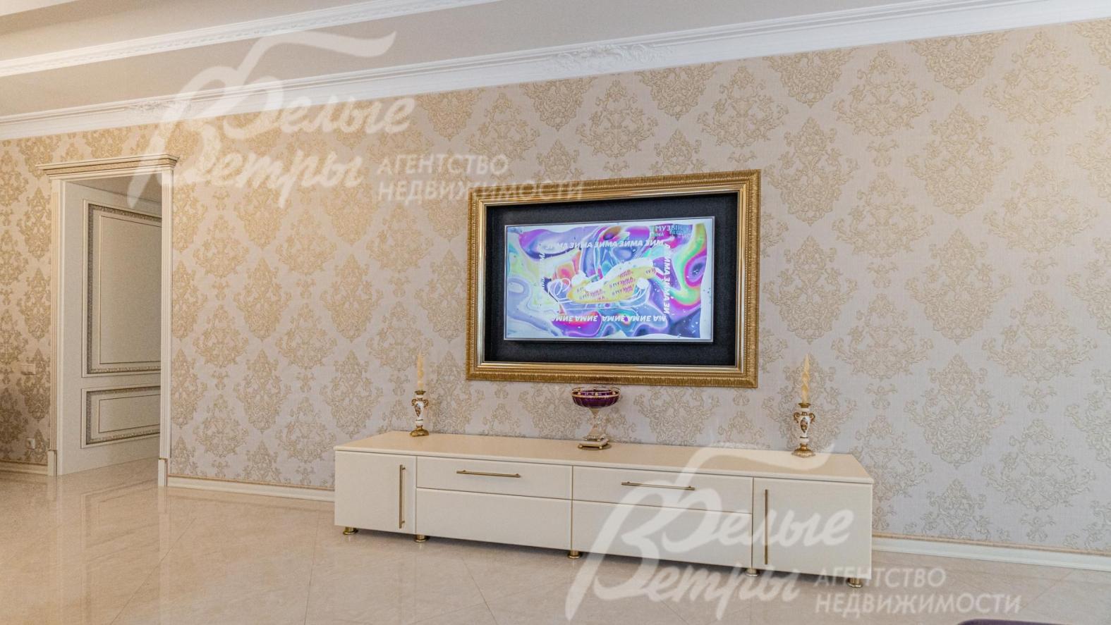 ТВ в гостиной