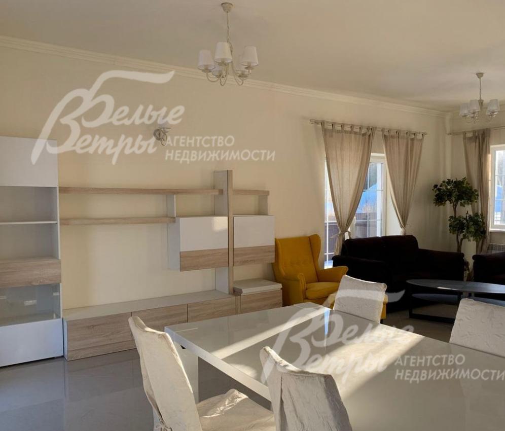 Дом меблирован