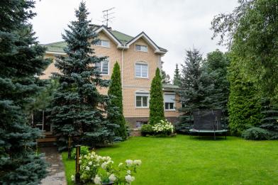 Дом, Светлый к/п (Губцево), 700 кв.м