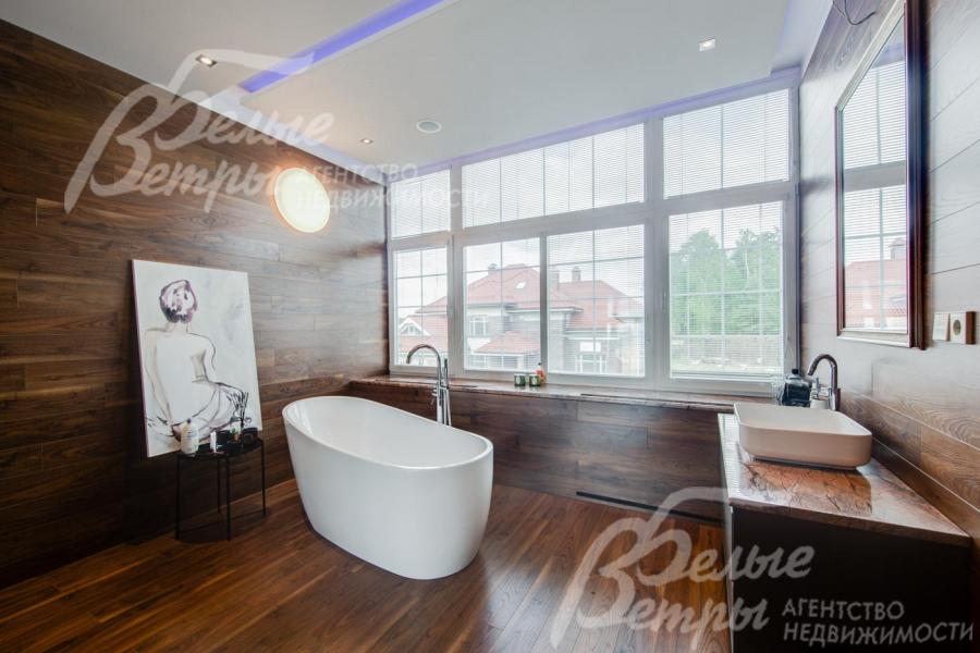 Установлена качественная сантехника