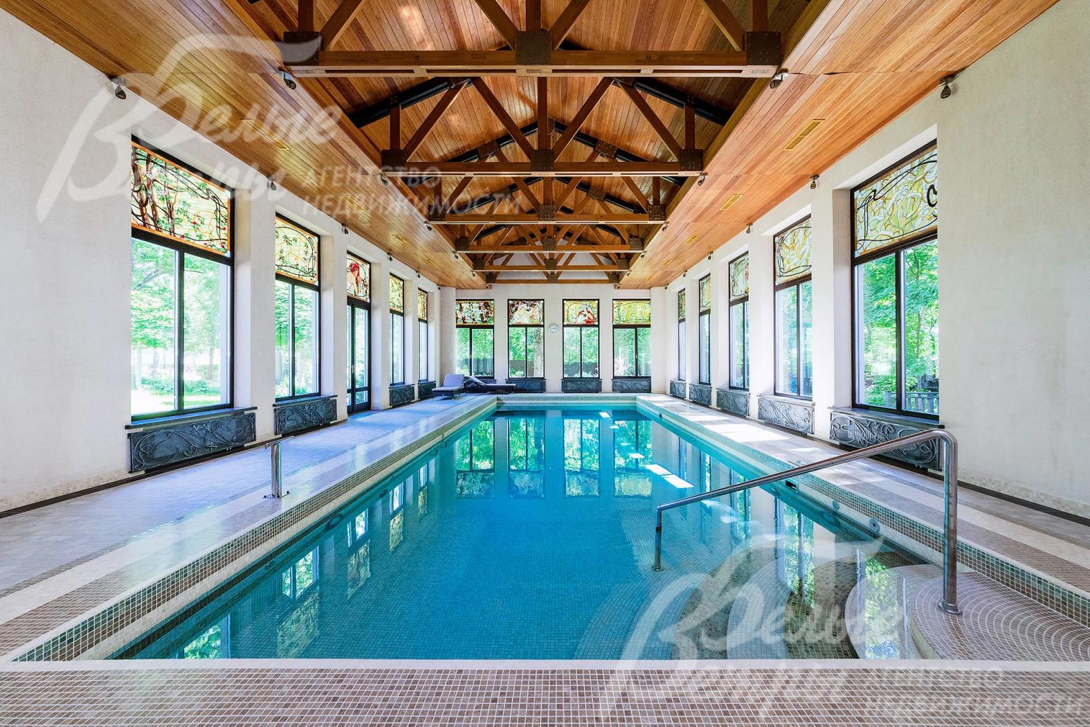 Бассейн 151 кв.м