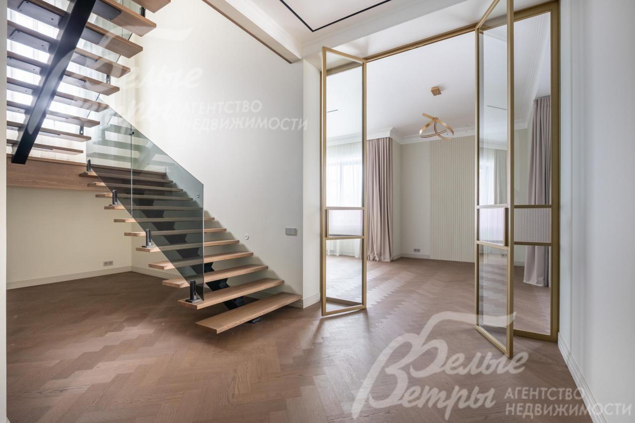 Звукоизоляционный стеклянный портал 