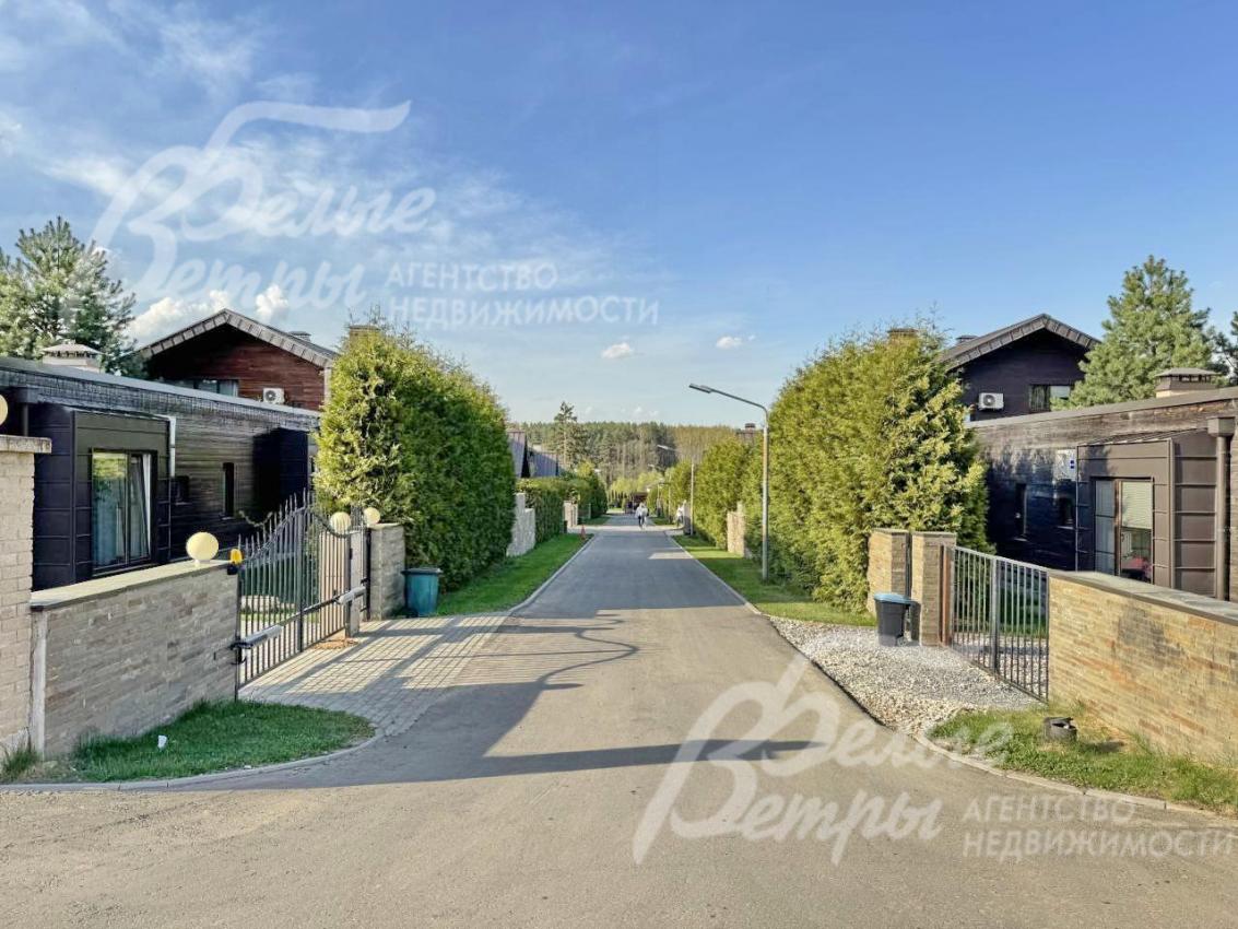 Широкие дороги в поселке Президент на Калужском шоссе