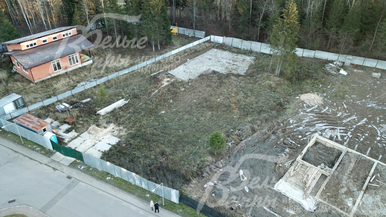 Все центральные коммуникации по границе