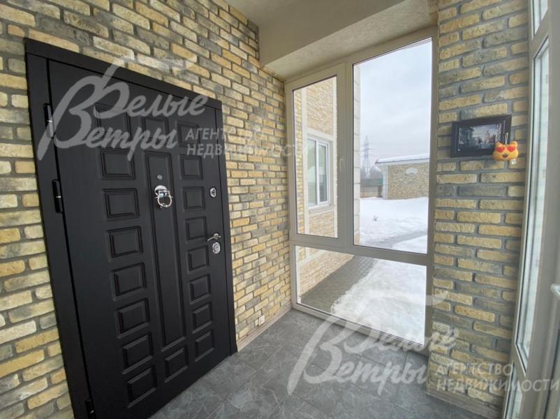 Застекленный тамбур