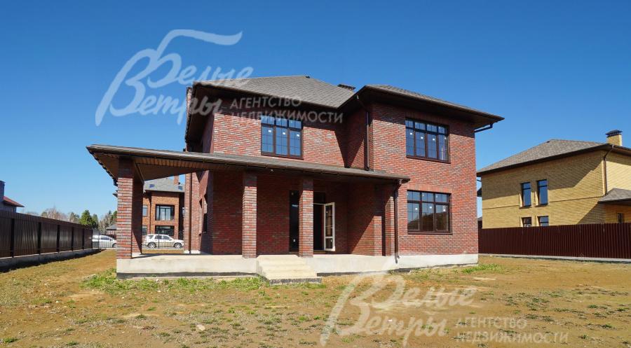 Большая крытая терраса 25 кв.м с выходом из кухни