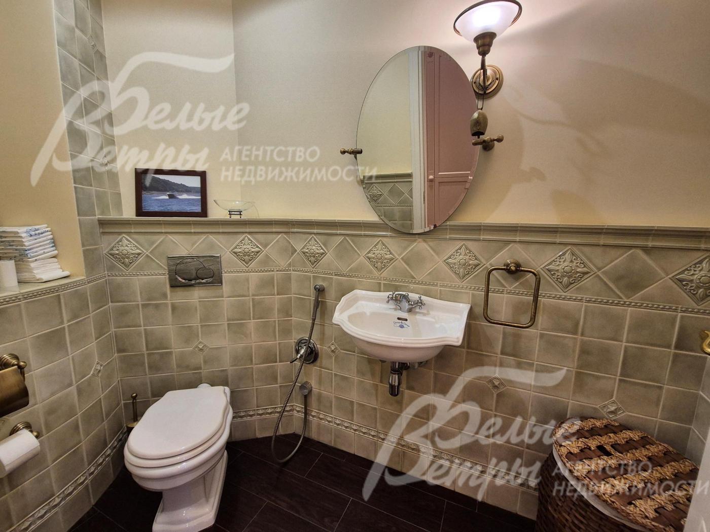 Гостевой санузел на 1ом этаже.