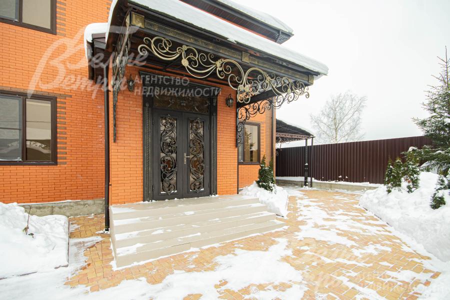 Входная группа с крыльцом