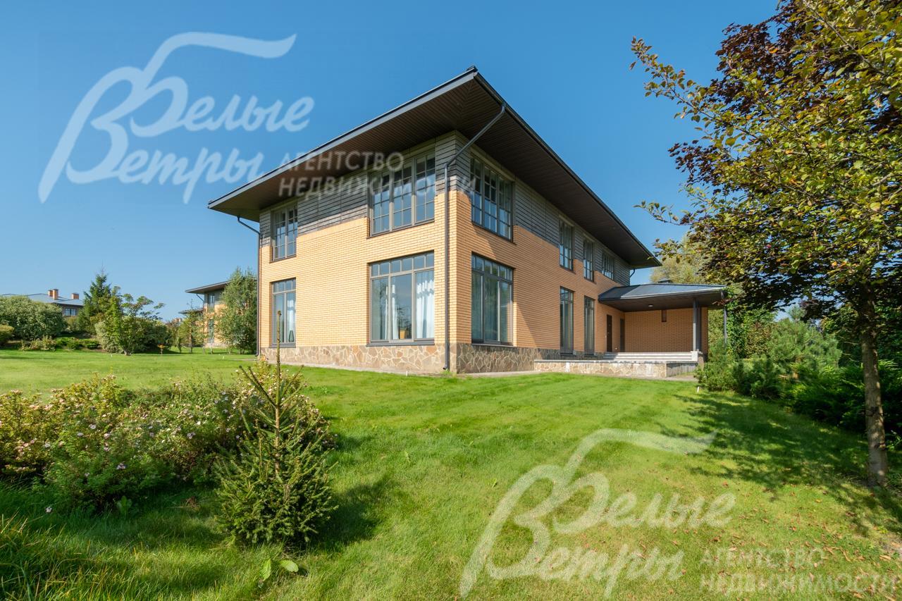 Новый дом 423 кв.м на участке 20 соток в поселке Варварино Эко