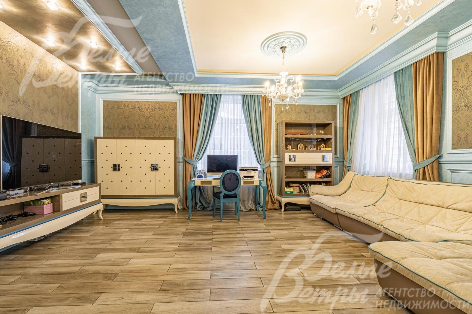 Современная отделка с применением дорогих материалов