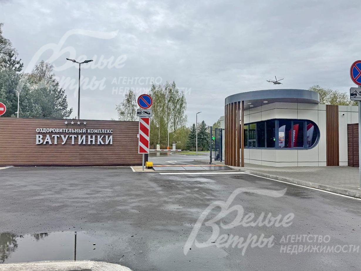 Въезд на территорию поселка