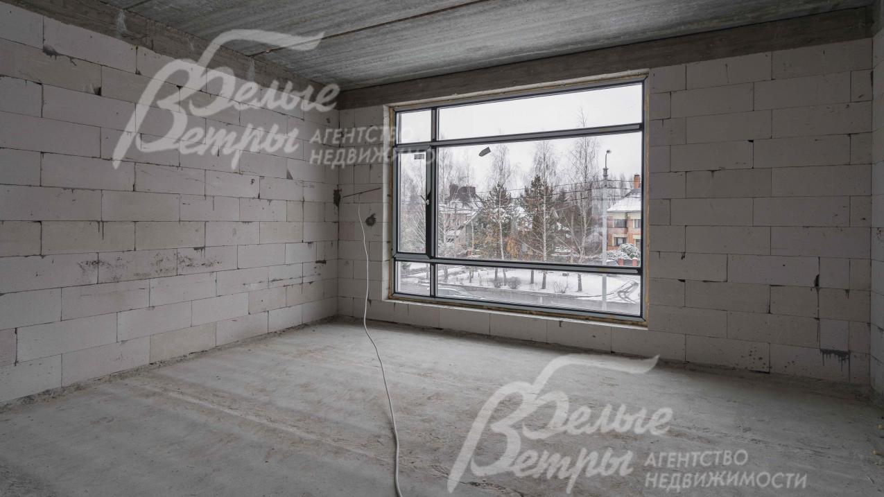 Второй этаж