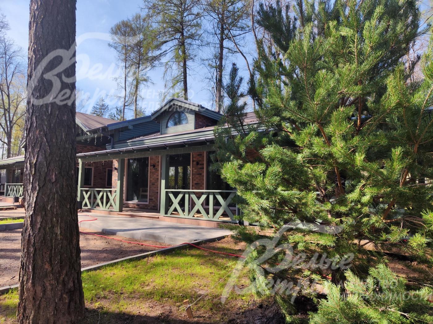 КПП и кафе пекарня в поселке Бородино Вилладж