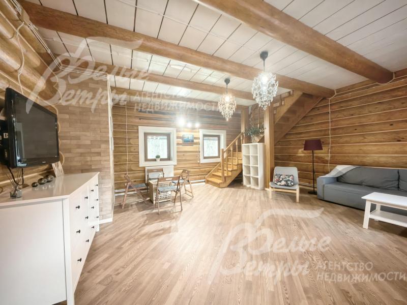 Гостиная 35 кв.м на 1ом этаже