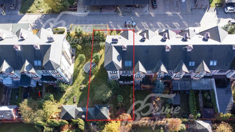 Торцевой таунхаус 