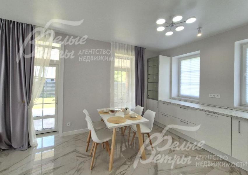 Пример меблировки кухни.