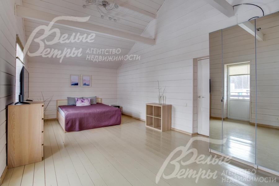 Спальня на втором этаже.