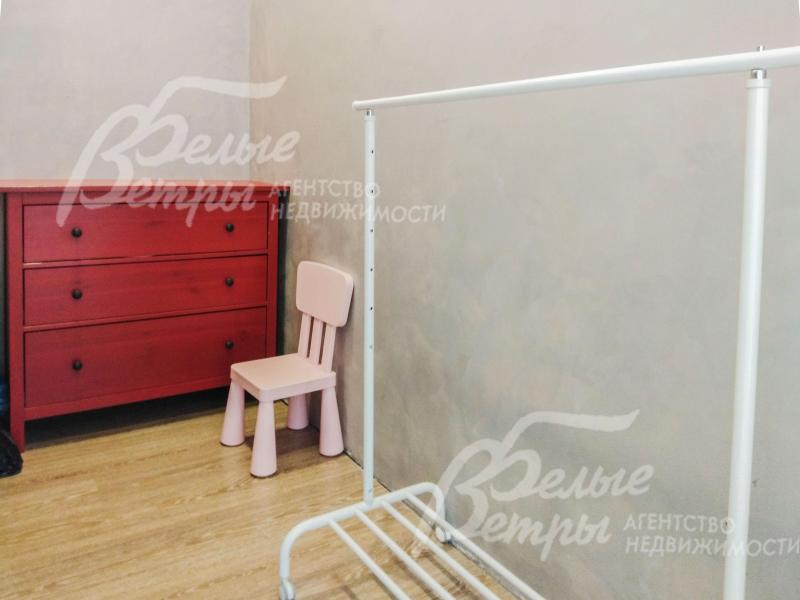 Гардеробная в детской спальне 3 кв.м