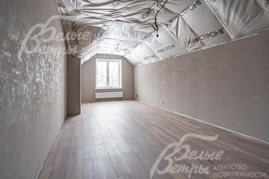 В доме 4 спальни