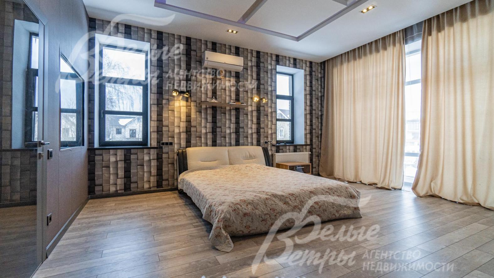 Мастер-спальня 23 кв.м со своим санузлом и балконом