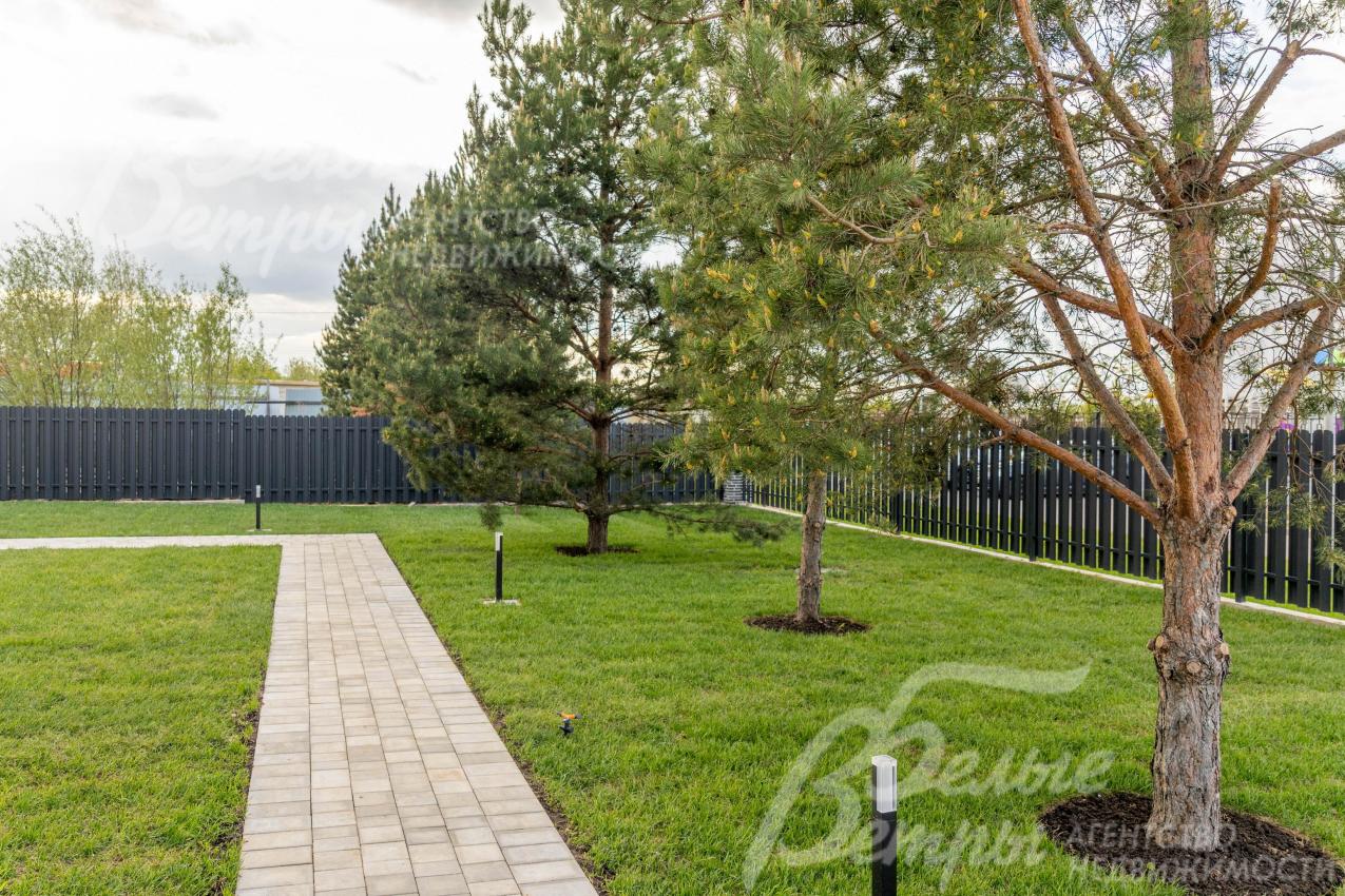 Участок 12 соток с ландшафтом и деревьями