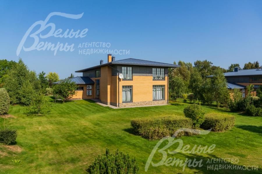 Участок 20 соток с ландшафтом и плодовыми деревьями