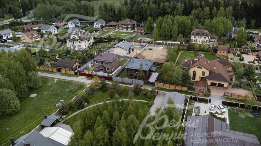 Сформированный коттеджный поселок Шатры