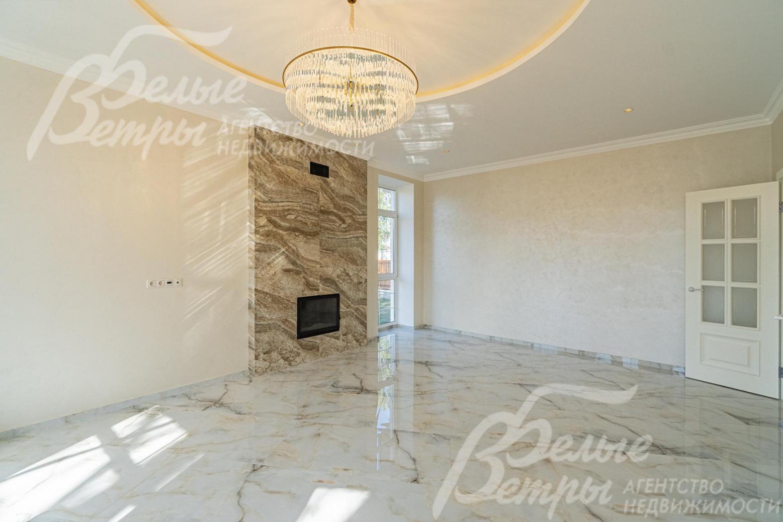 Гостиная с камином 30 кв.м