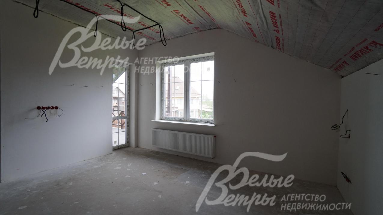 Выполнена стяжка полов