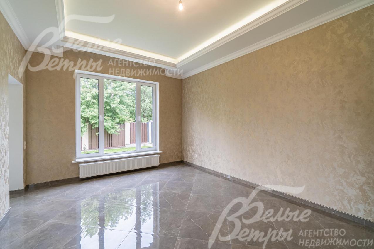 Современная отделка в светлых тонах