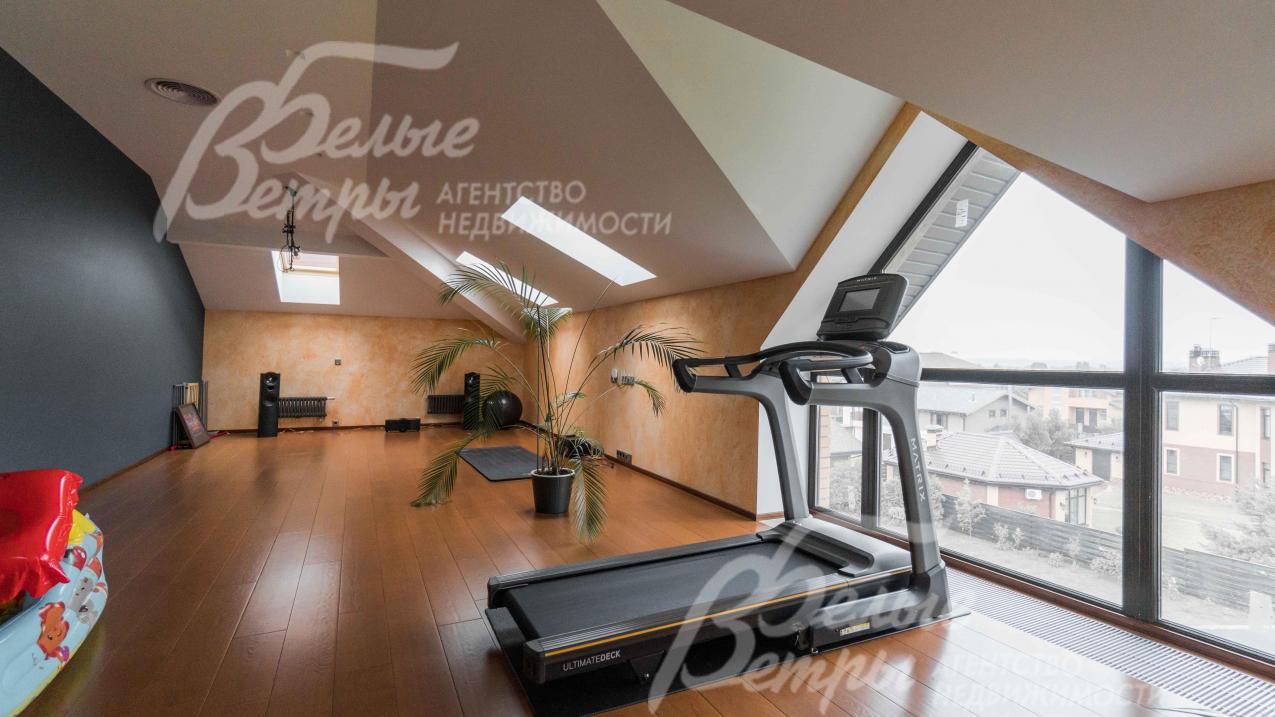 Кинотеатр-игровая 67 кв.м на мансарде