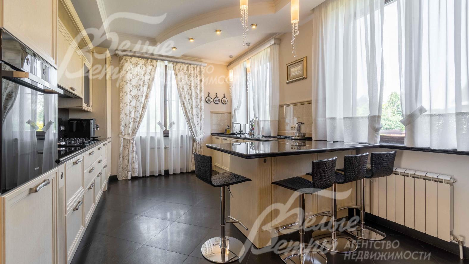 Кухня площадью 20,3 кв.м