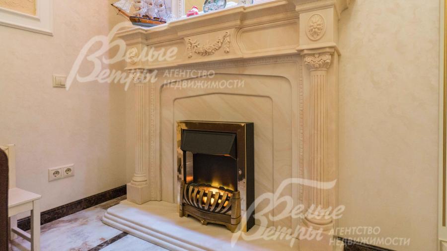 Электрокамин с отделкой мрамором