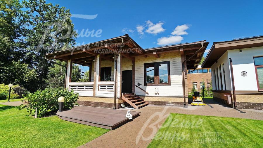 Баня 67 кв.м клееный профилированный брус из кедра